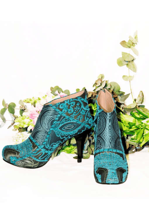 Urban style boho stilettos in beautiful colors. Perfect for a night out.