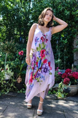 Colorful summer dress in light grey with stunning floral print
